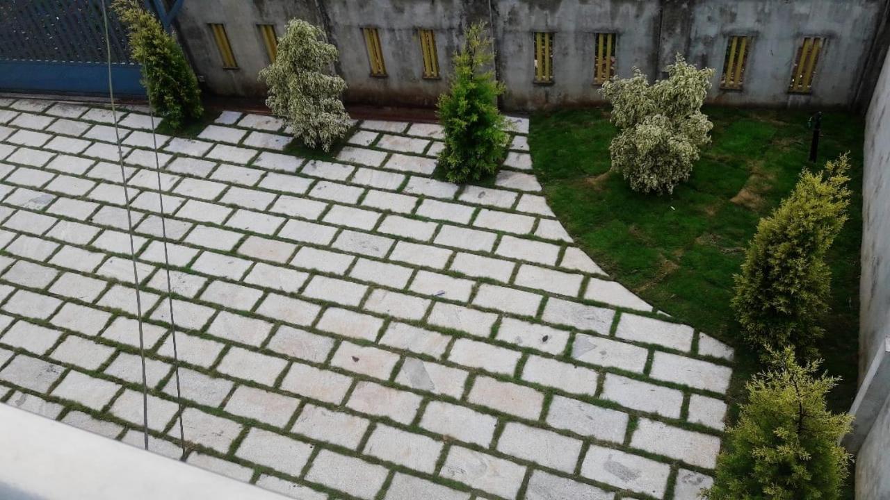Wayanad Snow Vibes Villa ไวทีรี ภายนอก รูปภาพ