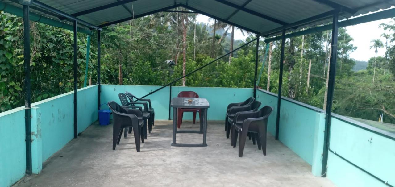 Wayanad Snow Vibes Villa ไวทีรี ภายนอก รูปภาพ