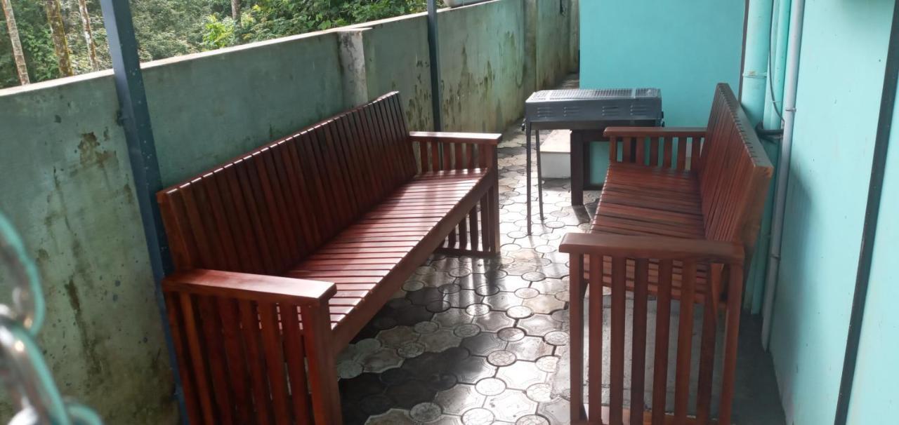 Wayanad Snow Vibes Villa ไวทีรี ภายนอก รูปภาพ