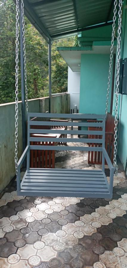 Wayanad Snow Vibes Villa ไวทีรี ภายนอก รูปภาพ