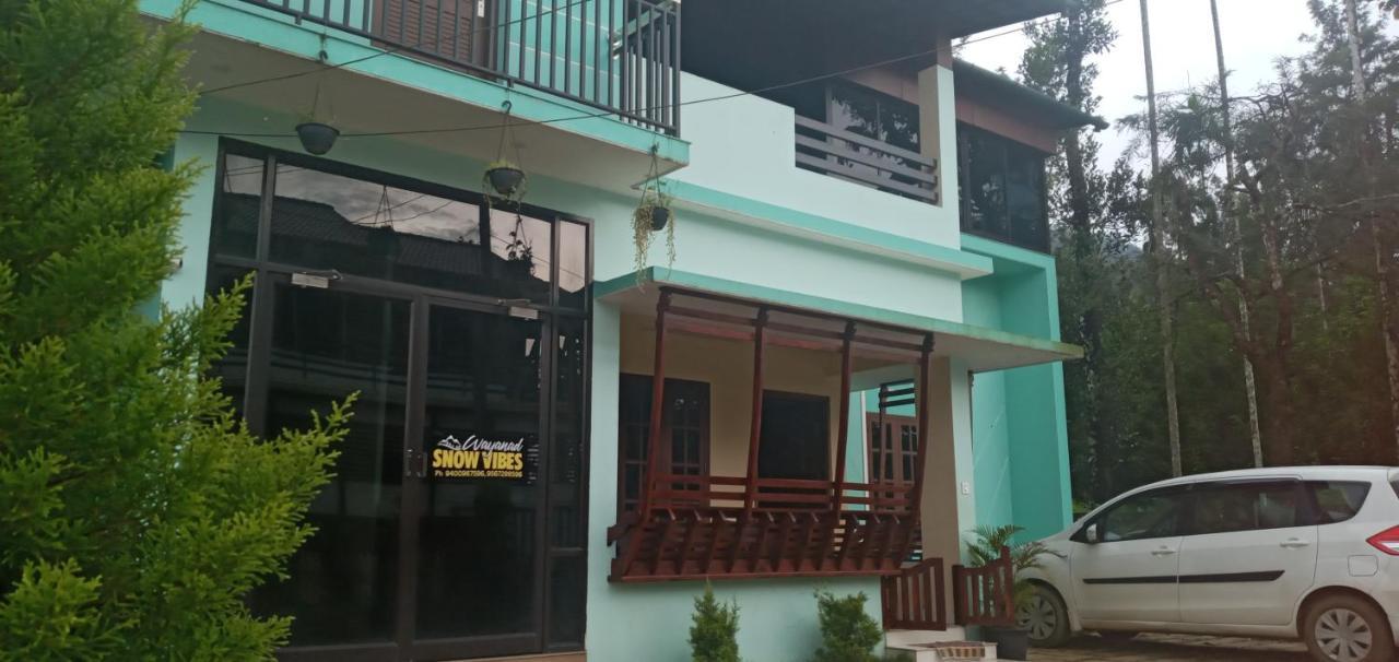 Wayanad Snow Vibes Villa ไวทีรี ภายนอก รูปภาพ