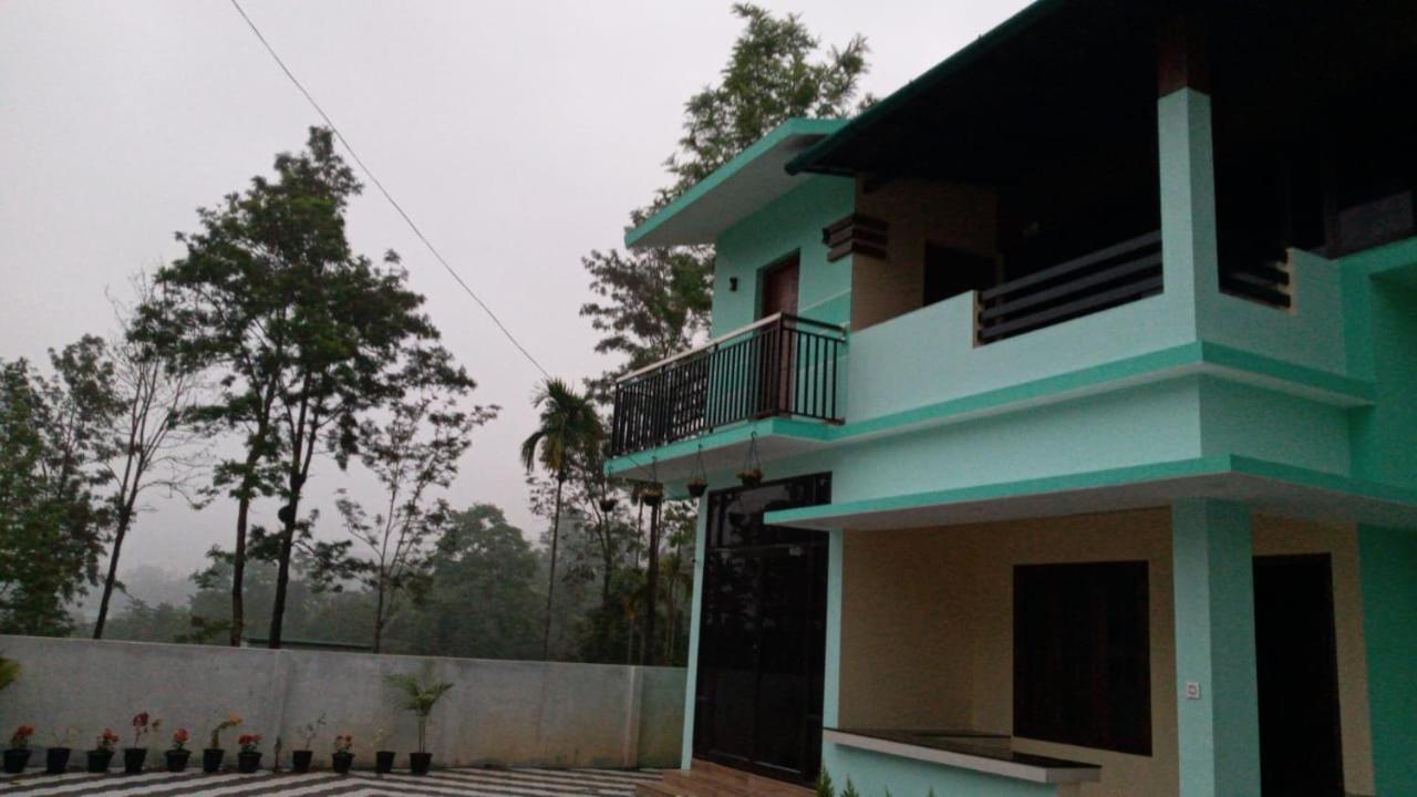 Wayanad Snow Vibes Villa ไวทีรี ภายนอก รูปภาพ