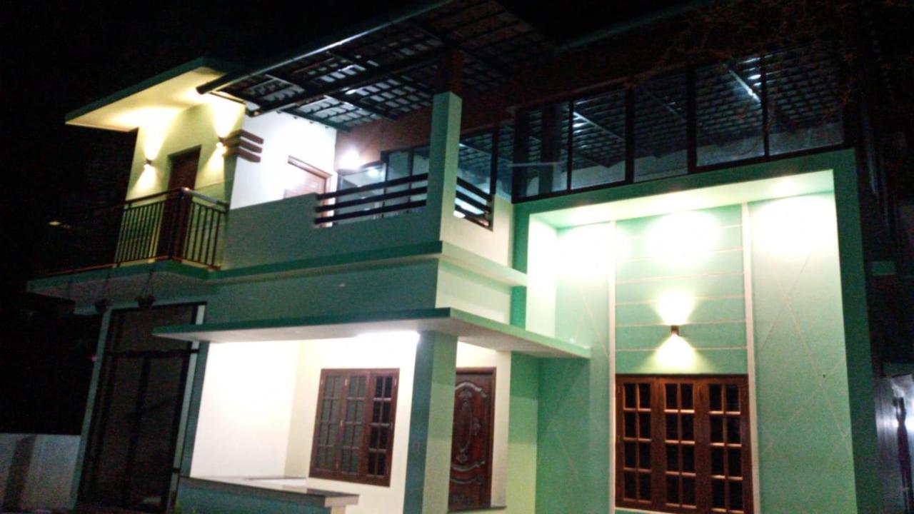 Wayanad Snow Vibes Villa ไวทีรี ภายนอก รูปภาพ