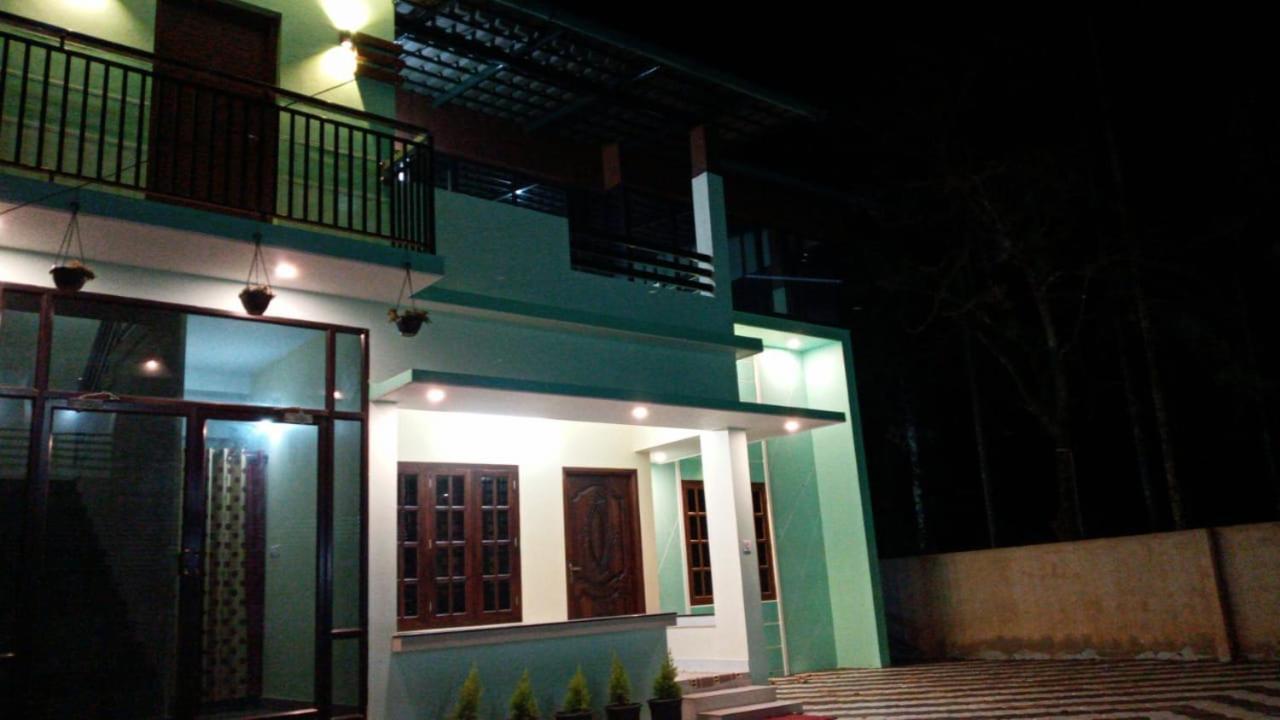 Wayanad Snow Vibes Villa ไวทีรี ภายนอก รูปภาพ